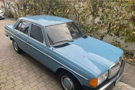 Mercedes-Benz 240 Gebrauchtwagen
