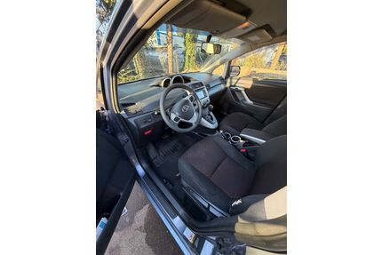 Toyota Corolla Verso Gebrauchtwagen