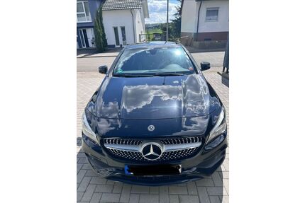Mercedes-Benz CLA 220 Shooting Brake Gebrauchtwagen
