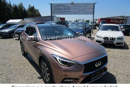 INFINITI Q30 Gebrauchtwagen