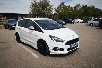 Ford S-Max Gebrauchtwagen