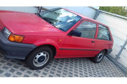 Nissan Sunny Gebrauchtwagen