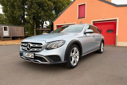 Mercedes-Benz 220 Gebrauchtwagen