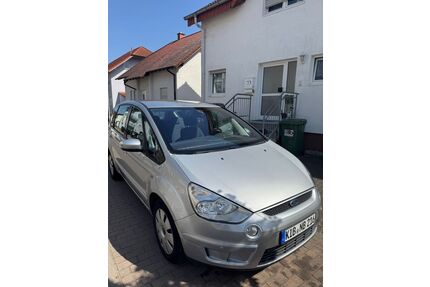 Ford S-Max Gebrauchtwagen