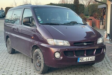 Hyundai H-1 Starex Gebrauchtwagen
