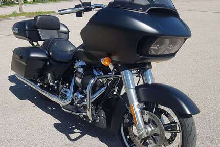 Harley Davidson Road Glide Gebrauchtwagen