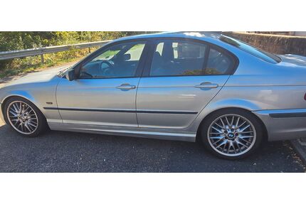 BMW 330 Gebrauchtwagen