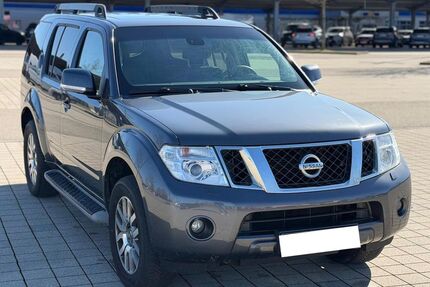 Nissan Pathfinder Gebrauchtwagen