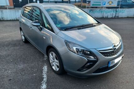 Opel Zafira Tourer Gebrauchtwagen