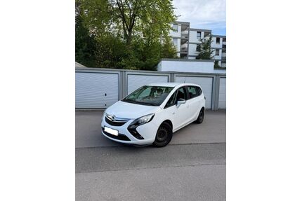 Opel Zafira Tourer Gebrauchtwagen