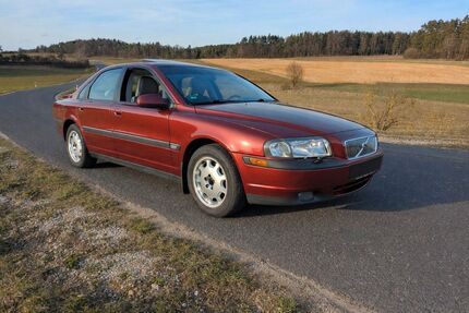 Kia S80 