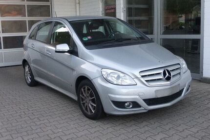 Mercedes-Benz B 180 Gebrauchtwagen