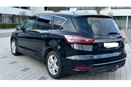 Ford S-Max Gebrauchtwagen