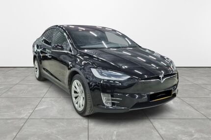 Tesla Model X Gebrauchtwagen