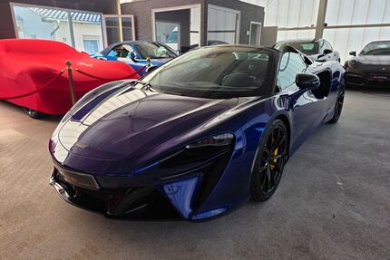 McLaren Artura Gebrauchtwagen