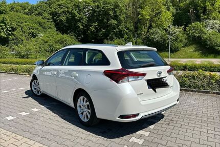 Toyota Auris Touring Sports Gebrauchtwagen