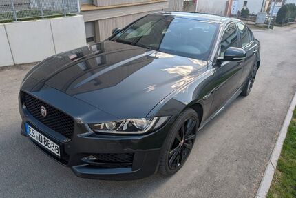 Jaguar XE Gebrauchtwagen