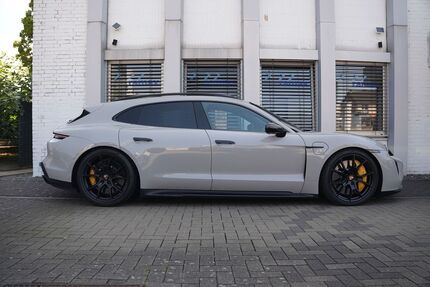 Porsche Taycan Gebrauchtwagen