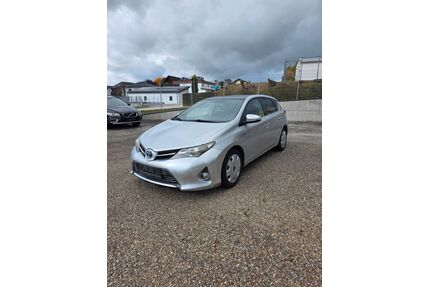 Toyota Auris Gebrauchtwagen