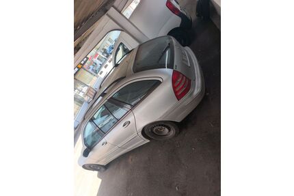 Mercedes-Benz C 180 Gebrauchtwagen