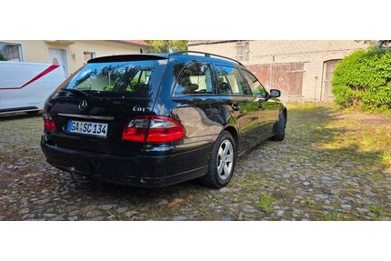 Mercedes-Benz E 220 Gebrauchtwagen