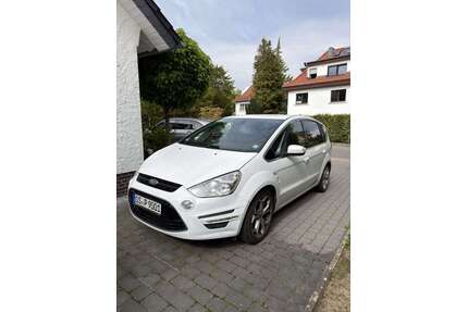 Ford S-Max Gebrauchtwagen