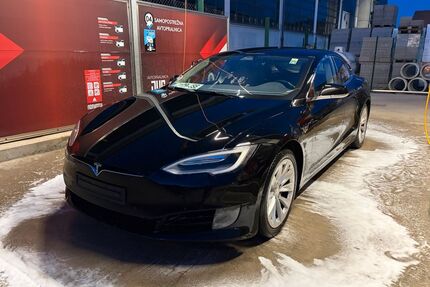 Tesla Model S Gebrauchtwagen