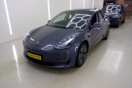 Tesla Model 3 Gebrauchtwagen