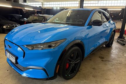 Ford Mustang Mach-E Gebrauchtwagen