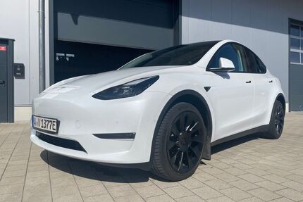 Tesla Model Y Gebrauchtwagen