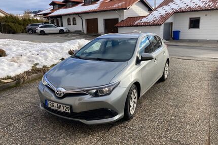 Toyota Auris Gebrauchtwagen