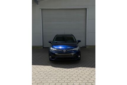 Toyota Avensis Gebrauchtwagen