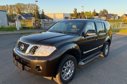 Nissan Pathfinder Gebrauchtwagen