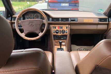 Mercedes-Benz E 300 Gebrauchtwagen