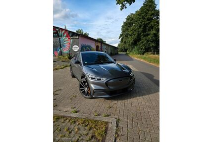 Ford Mustang Mach-E Gebrauchtwagen