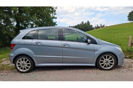 Mercedes-Benz B 200 Gebrauchtwagen
