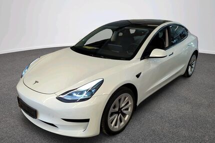 Tesla Model 3 Gebrauchtwagen