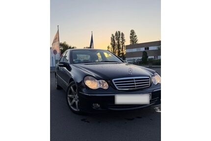 Mercedes-Benz C 180 Gebrauchtwagen