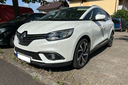 Renault Grand Scenic Gebrauchtwagen