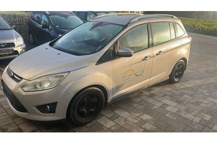 Ford Grand C-Max Gebrauchtwagen