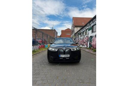 BMW iX Gebrauchtwagen