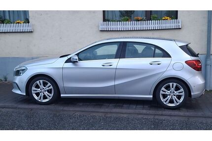 Mercedes-Benz A 180 Gebrauchtwagen