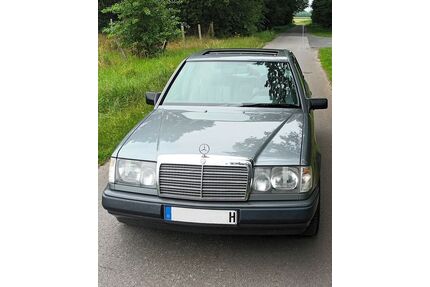 Mercedes-Benz 230 Gebrauchtwagen