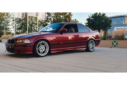 BMW 323 Gebrauchtwagen