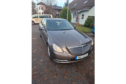 Mercedes-Benz E 220 Gebrauchtwagen