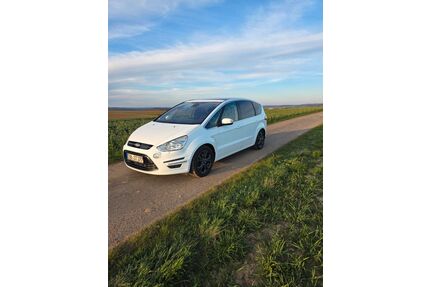 Ford S-Max Gebrauchtwagen