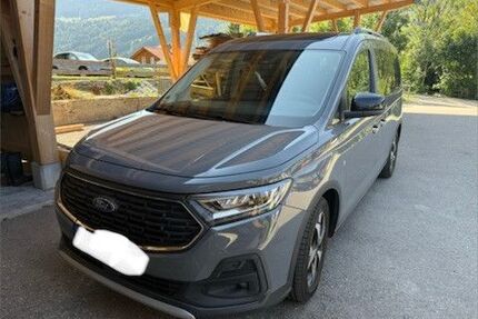 Ford Grand Tourneo Gebrauchtwagen