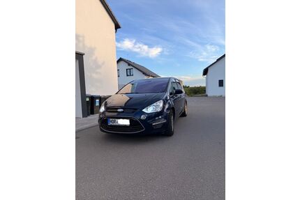 Ford S-Max Gebrauchtwagen