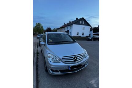 Mercedes-Benz B 200 Gebrauchtwagen