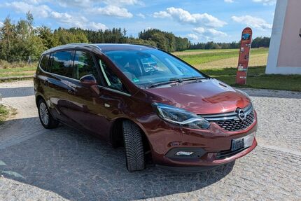 Opel Zafira Tourer Gebrauchtwagen